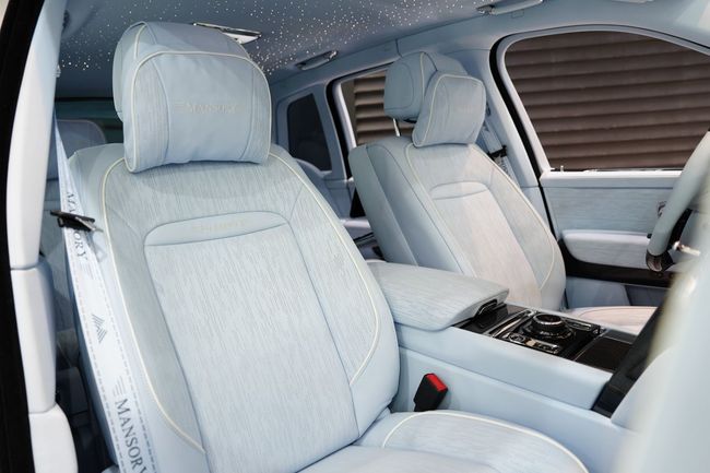 Rolls-Royce Cullinan BLACK BADGE, миниатюра 27