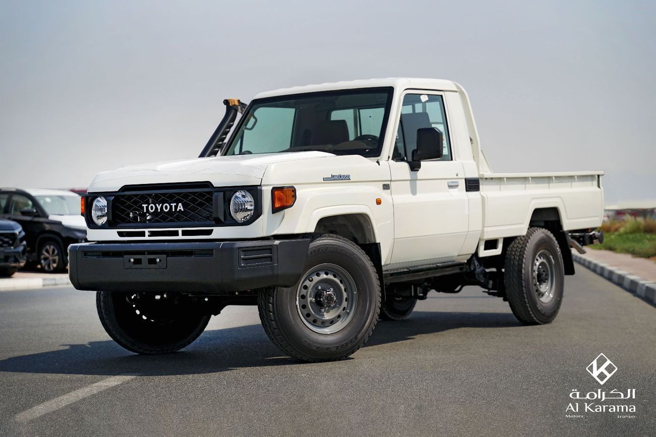 Toyota Land Cruiser Pick Up 2.8L Diesel | MANUAL TRANSMISSION | Single Cabin | 40th Anniversary Edition