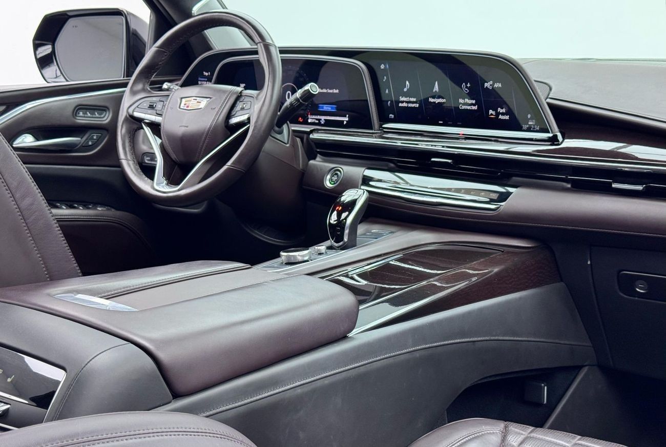 كاديلاك إسكالاد Sport Platinum 6.2L 4WD 2021 Cadillac Escalade 600 Sport, Cadillac Warranty + Service Pack, Fully Lo