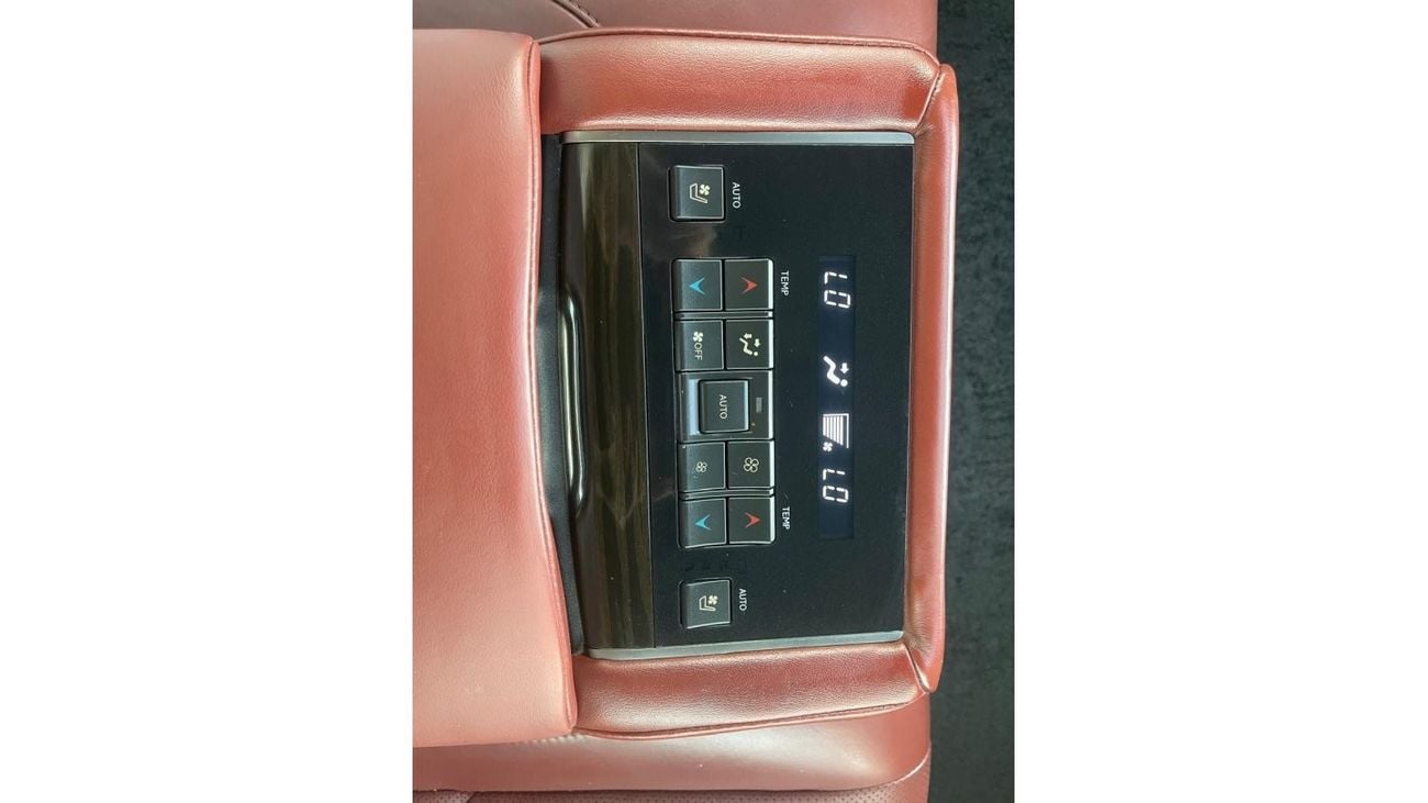 Lexus LX 570 Platinum Lexus LX 570_GCC_2016_Excellent Condition _Full option