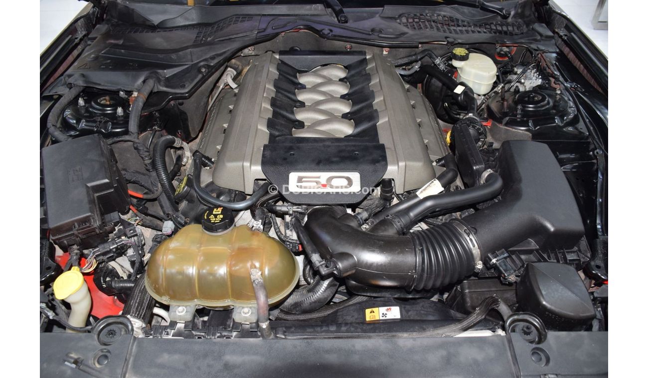 Ford Mustang GT EXCELLENT DEAL for our Ford Mustang GT ( 2015 Model! ) in Grey Color! Canadian Specs