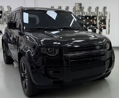 Land Rover Defender P400 110 HSE 3.0L (5 Seater)