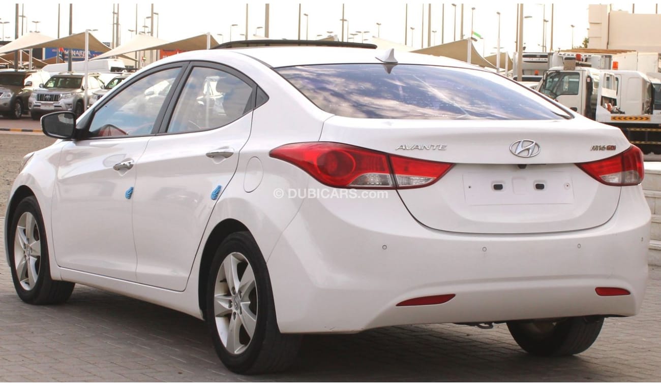 هيونداي افانتي هيونداي افانتي 2012 بحالة ممتازة وارد كوريا اوراق جمارك بدون حوادث