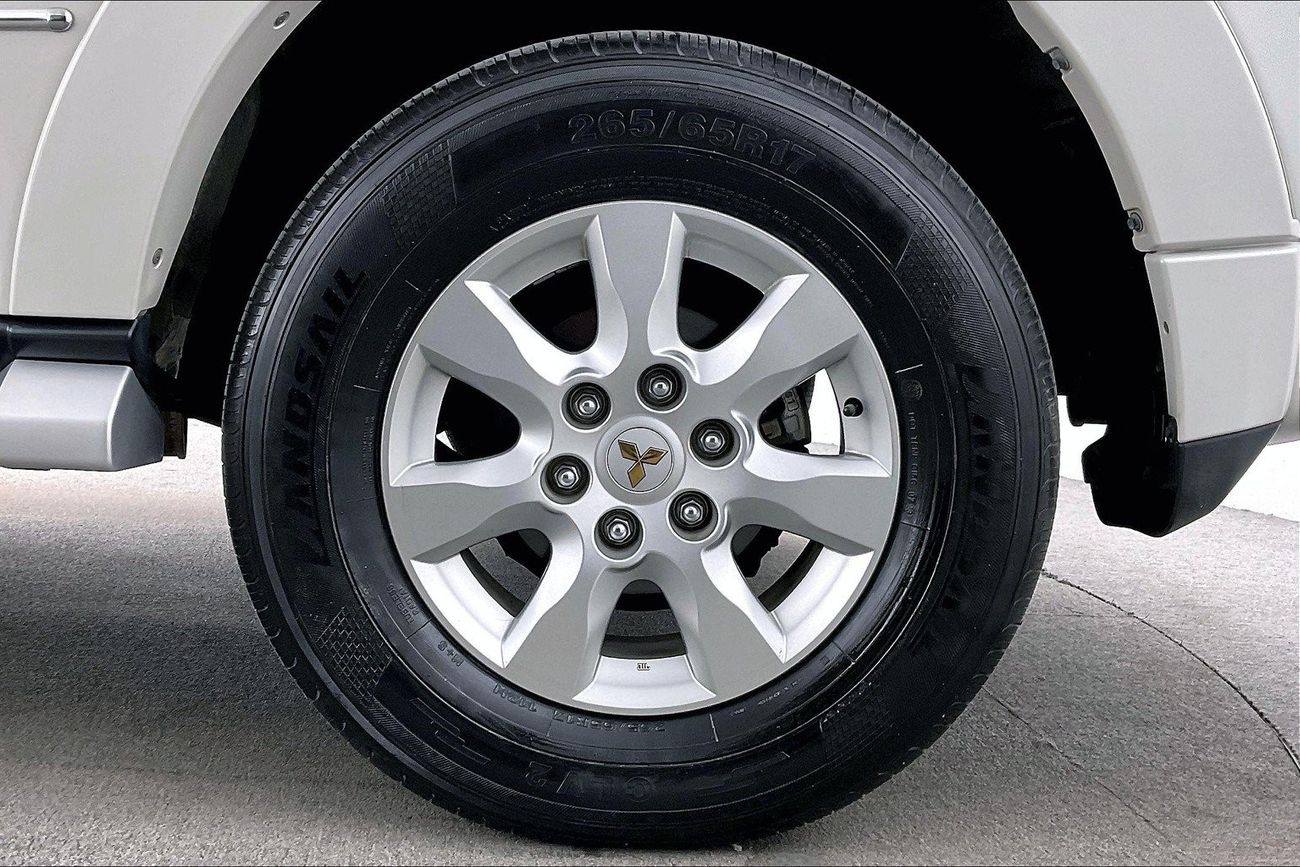 تويوتا برادو Adventure | شامل الضمان | 0 ﺪﻔﻋﺓ ﺃﻮﻟﻯ