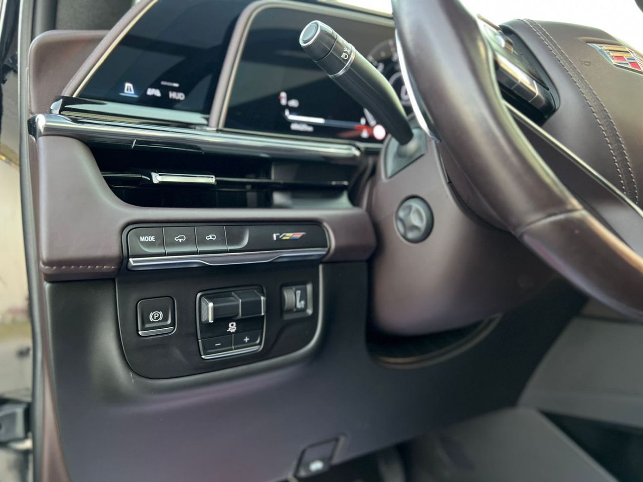 كاديلاك إسكالاد Escalade-V 6.2L