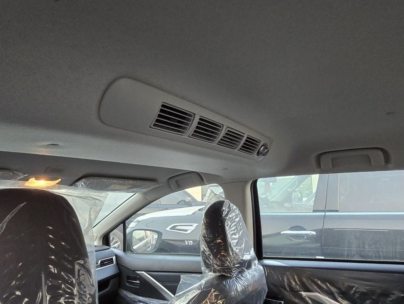 Mitsubishi Xpander Cross 1.5L PETROL A/T