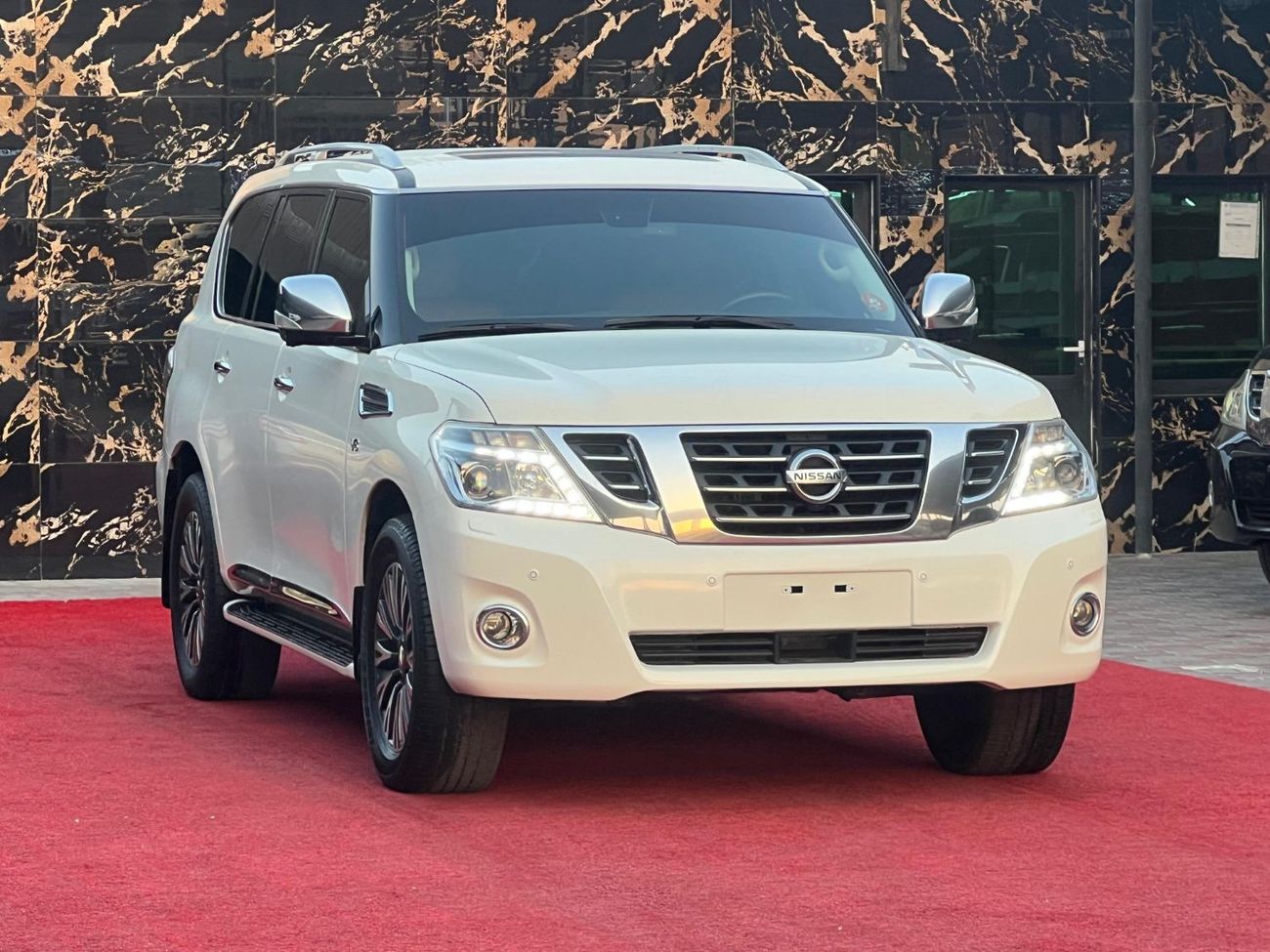 نيسان باترول LE T1