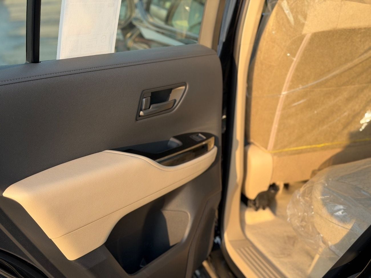 تويوتا لاند كروزر GXR 3.5L