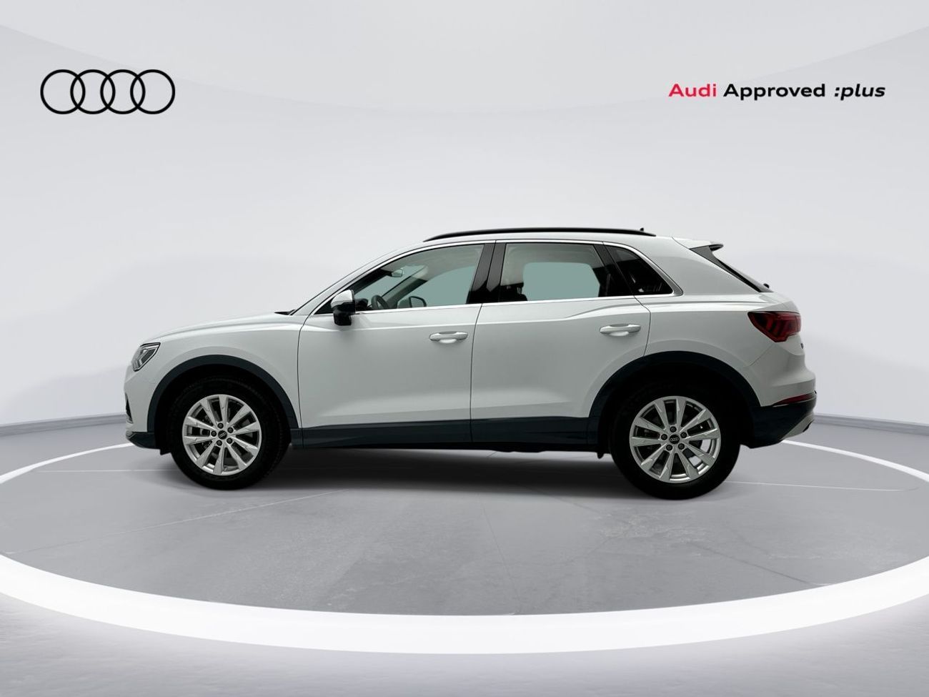 أودي Q3 35 TFSI Advanced 2.0L Advanced 35 TFSI 150hp (Ref# 25892)