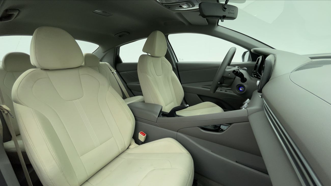 هيونداي إلانترا GL 1.6 | بدون دفعة مقدمة | اختبار قيادة مجاني للمنزل