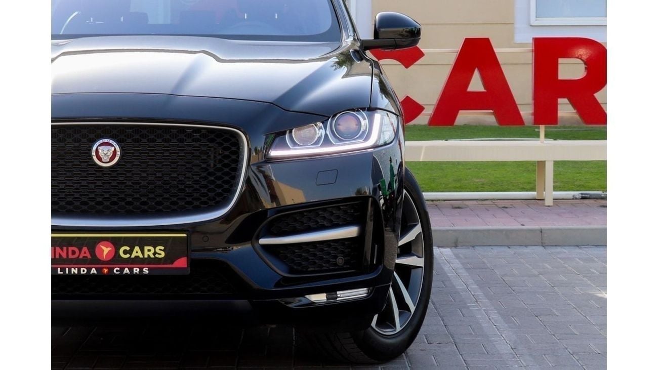 جاكوار F بيس R-سبورت