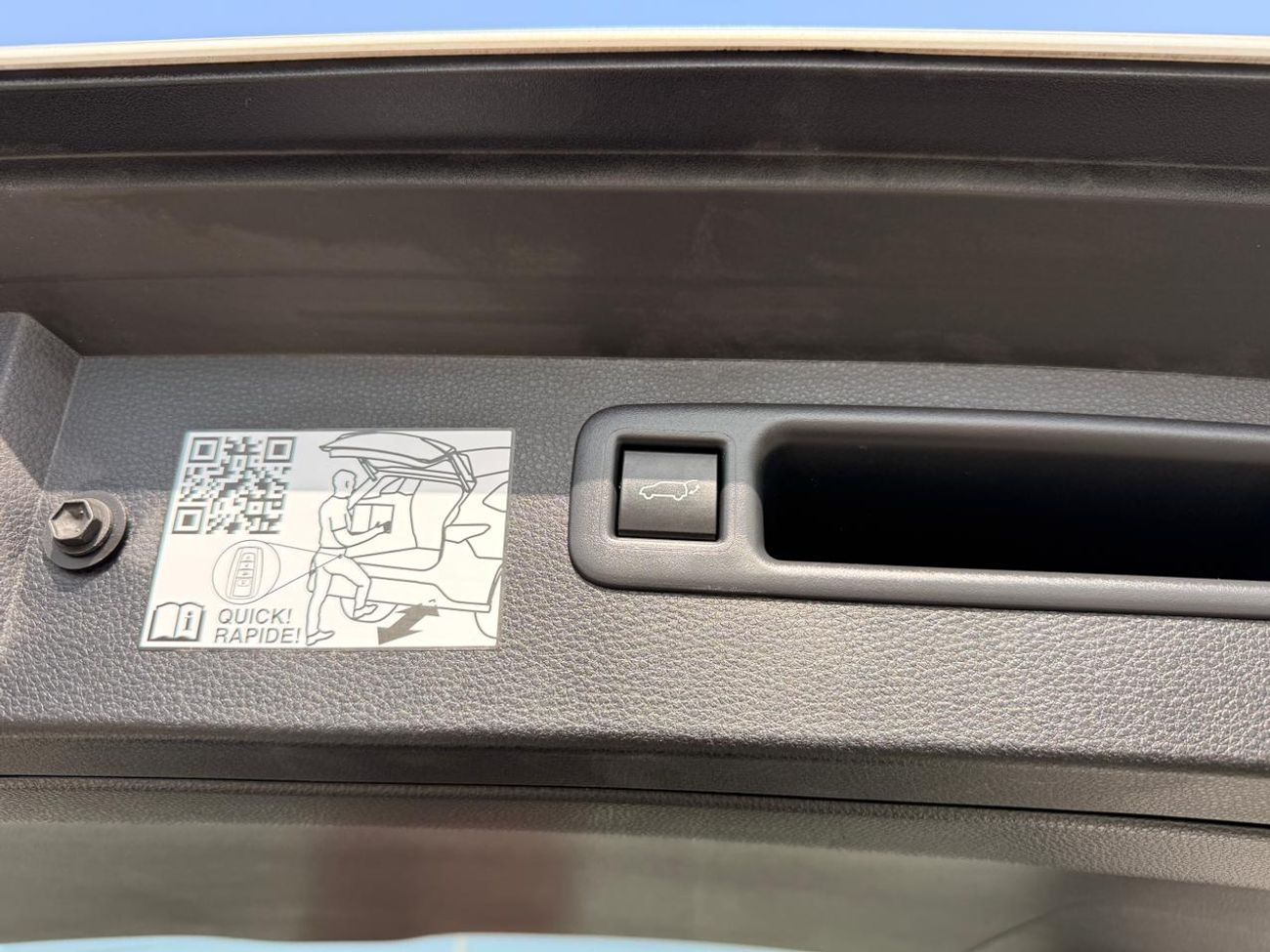 Toyota Highlander Hybrid Bronze Edition Full option 2023