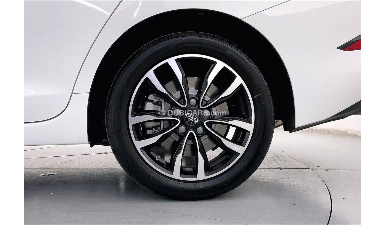 JAC J7 Intelligent | 1 year free warranty | 0 down payment | 7 day return policy