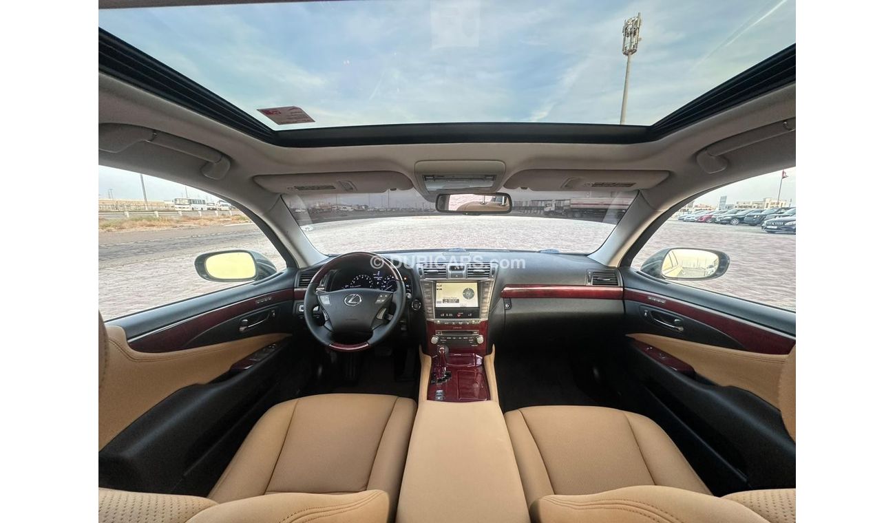 Lexus LS460