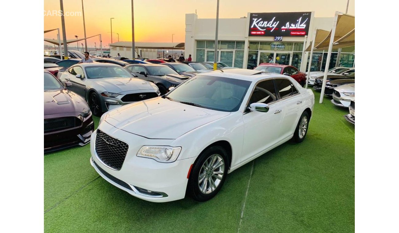 كرايسلر 300C Available for sale