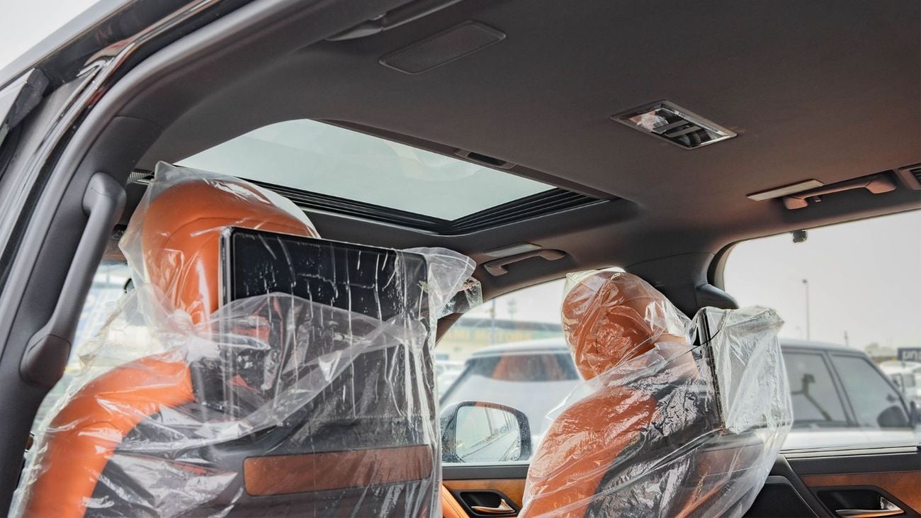 لكزس LX 700h 2025 Lexus LX700h VIP 3.5L AT Hybrid (Black)