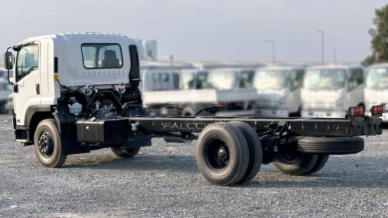 إيسوزو FVR 8.0L 33P CAB CHASSIS MT