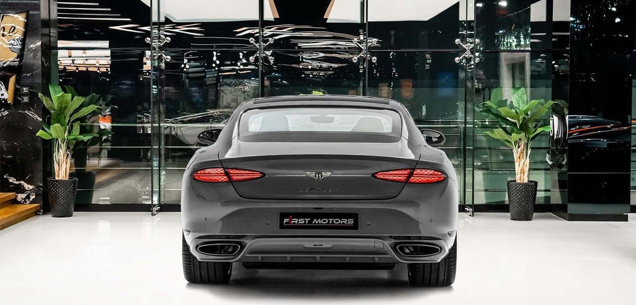 بنتلي كونتيننتال 4.4L V-8 Twin-Turbocharged Engine