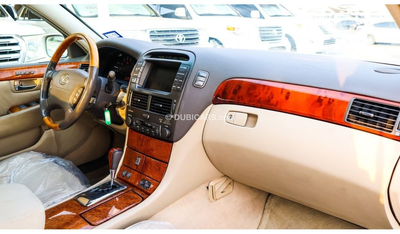 Lexus LS 430 Half Ultra 2005, American Specs, Clean title.