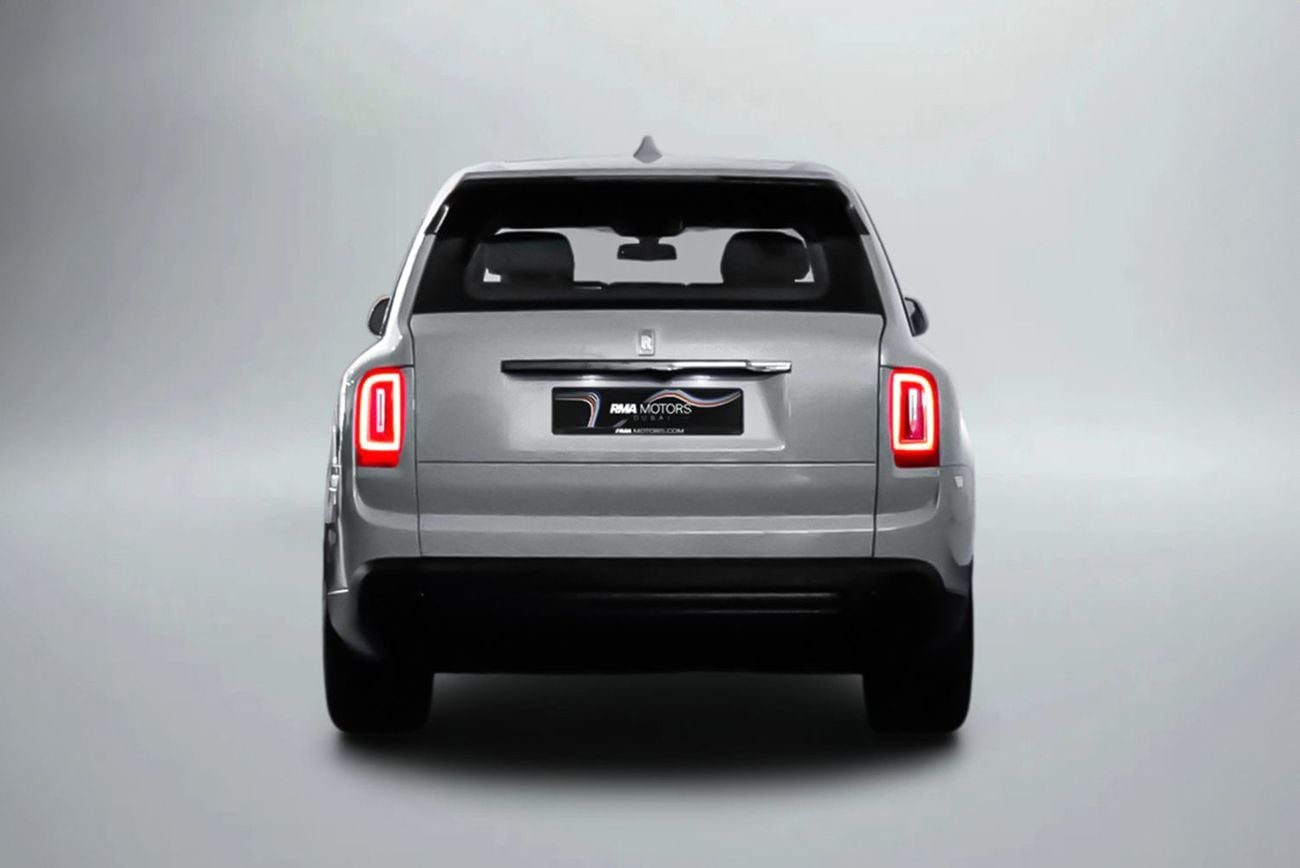 Rolls Royce Cullinan BLACK BADGE