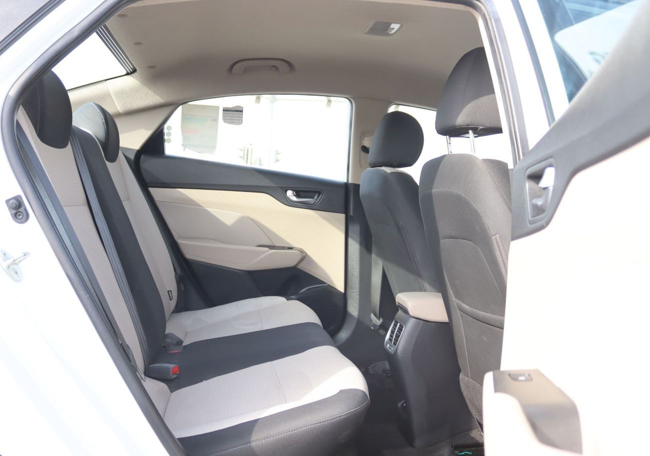 Hyundai Accent Base 1.6L (123 HP) Hyundai Accent, GCC car, in excellent condition, accident-free, 1600 cc engine, p