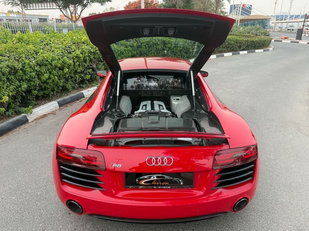 أودي R8 FSI Audi R8 V8 FSI 2015 GCC Specs - Pristine Condition Full Service History in perfect condition