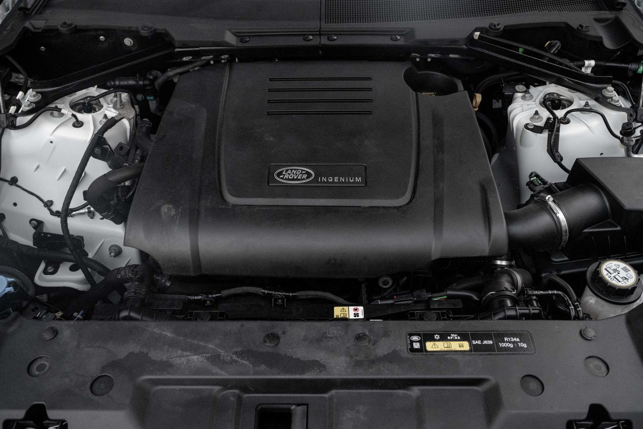 Land Rover Defender 6,463 P.M | Defender P300 110 | 0% Downpayment | Perfect Condition!