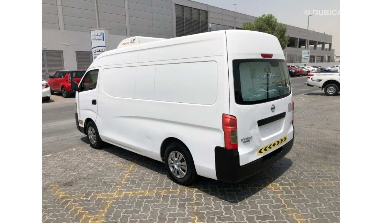 نيسان أورفان GCC VAN HIGHROOF FREZZER