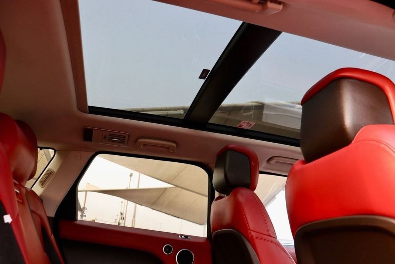 لاند روفر رينج روفر سبورت HSE 3.0L (340 HP) Range Rover Sport / HSE V6 / Full Service History Available / GCC / Free Accident