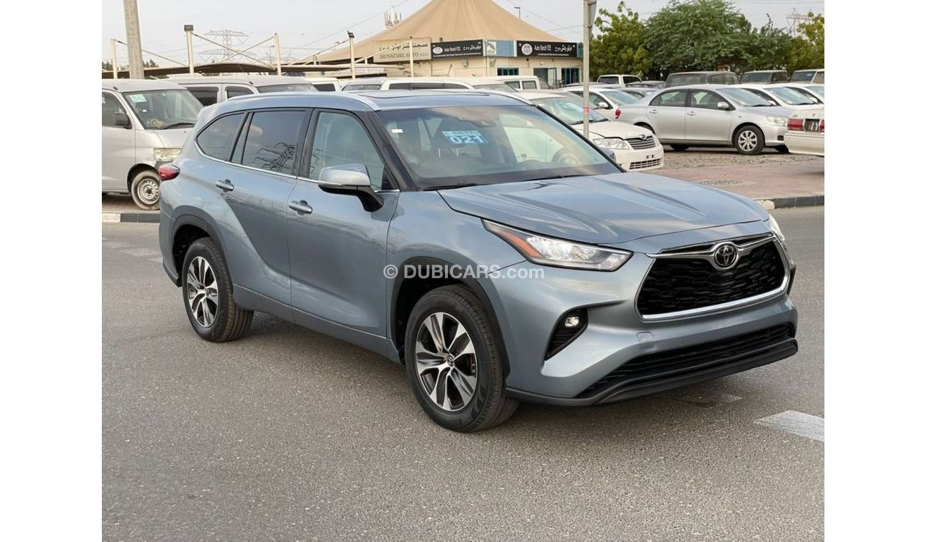 Used 2020 TOYOTA HIGHLANDER XLE / FULL OPTION 2020 for sale in Dubai