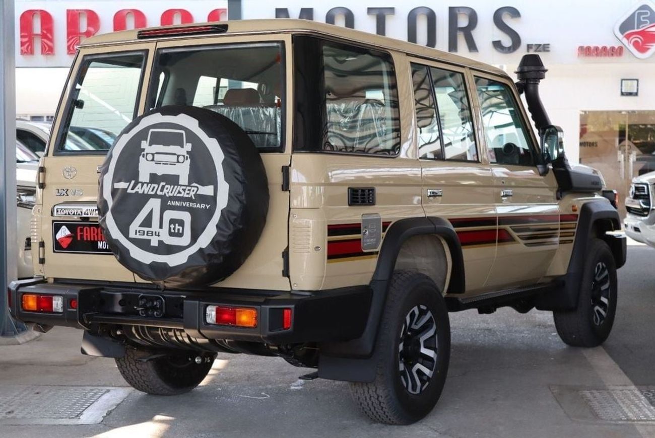 Toyota Land Cruiser GRJ76 4.0 V6 AUTOMATIC FULLY LOADED