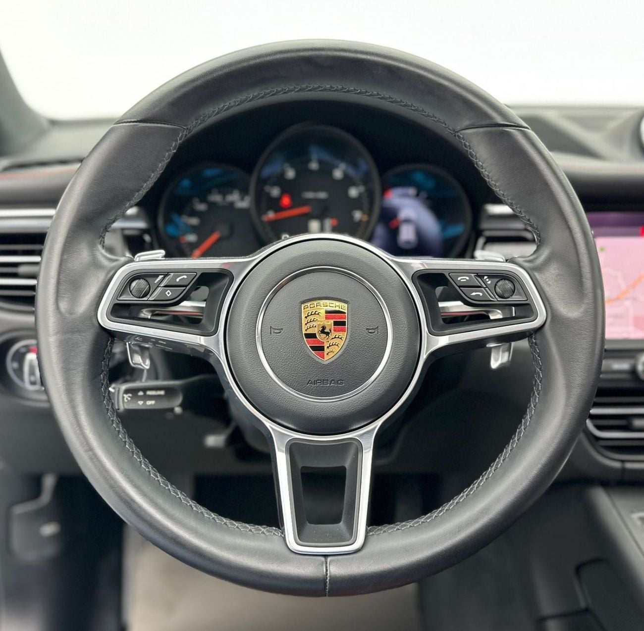 Porsche Macan 2019 Porsche Macan, 1 Year Warranty Unlimited Km, Porsche Full Service History, GCC