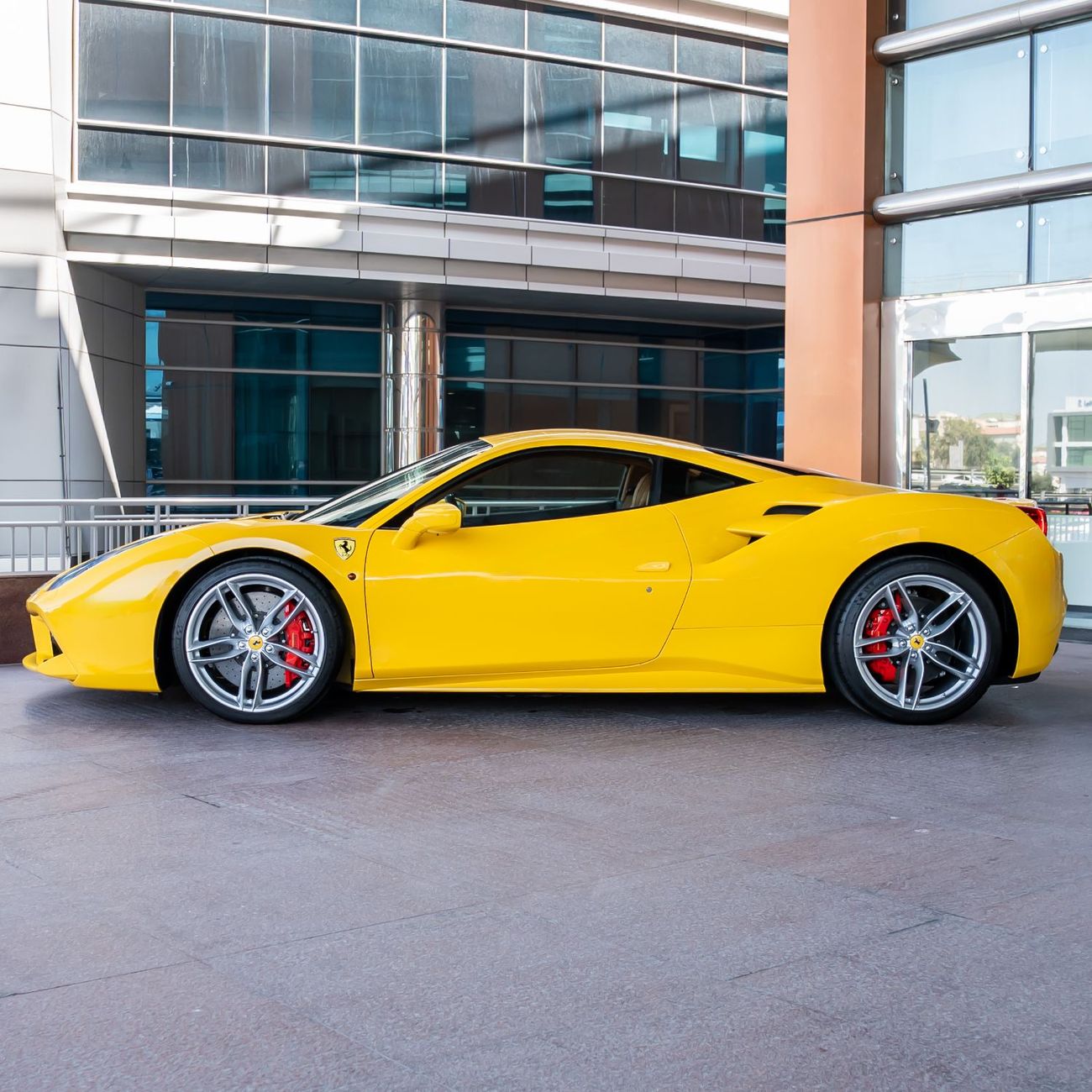 Ferrari 488 Std 3.9L