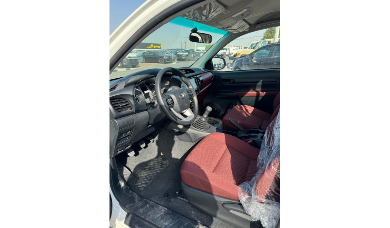 تويوتا هيلوكس Hilux Single Cabin 2.7 4x2