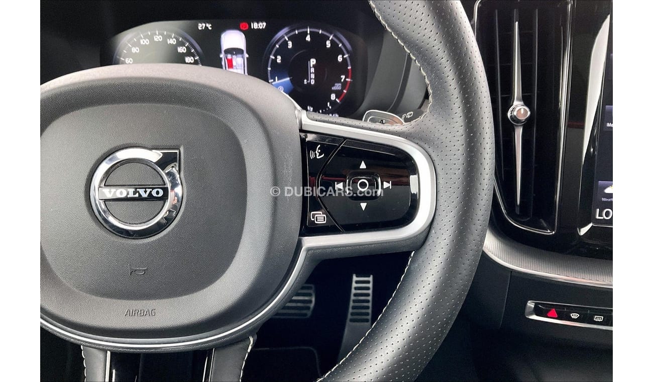 Volvo XC60 T5 R Design