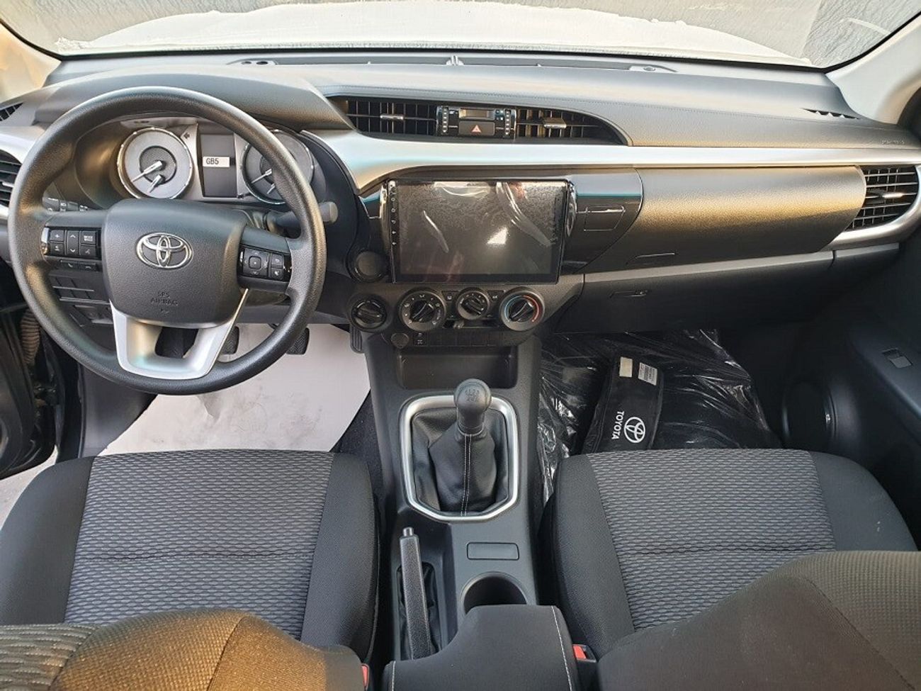 Toyota Hilux PICKUP - TURBO (DIESEL) - BRAND NEW