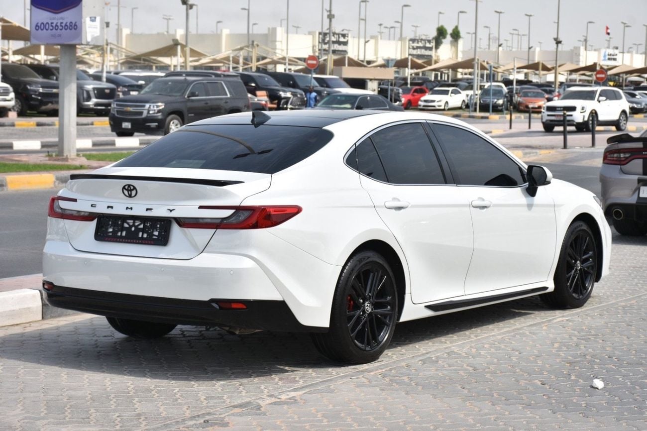 Toyota Camry GLE