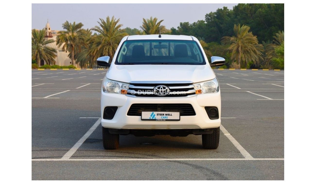 تويوتا هيلوكس GL 2019 2.7L 4X4 DOUBLE CAB A/T PETROL | GCC SPECS - LIKE NEW CONDITION READY TO DRIVE