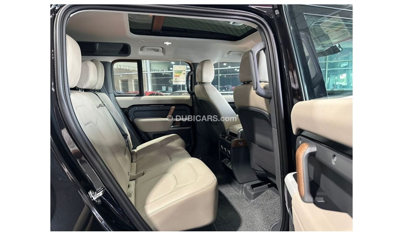 لاند روفر ديفندر P300 110