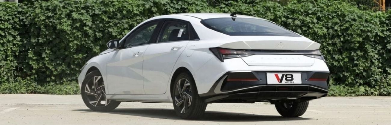 Hyundai Elantra SMART Elite 1.5L Petrol Edition With Leather Seats