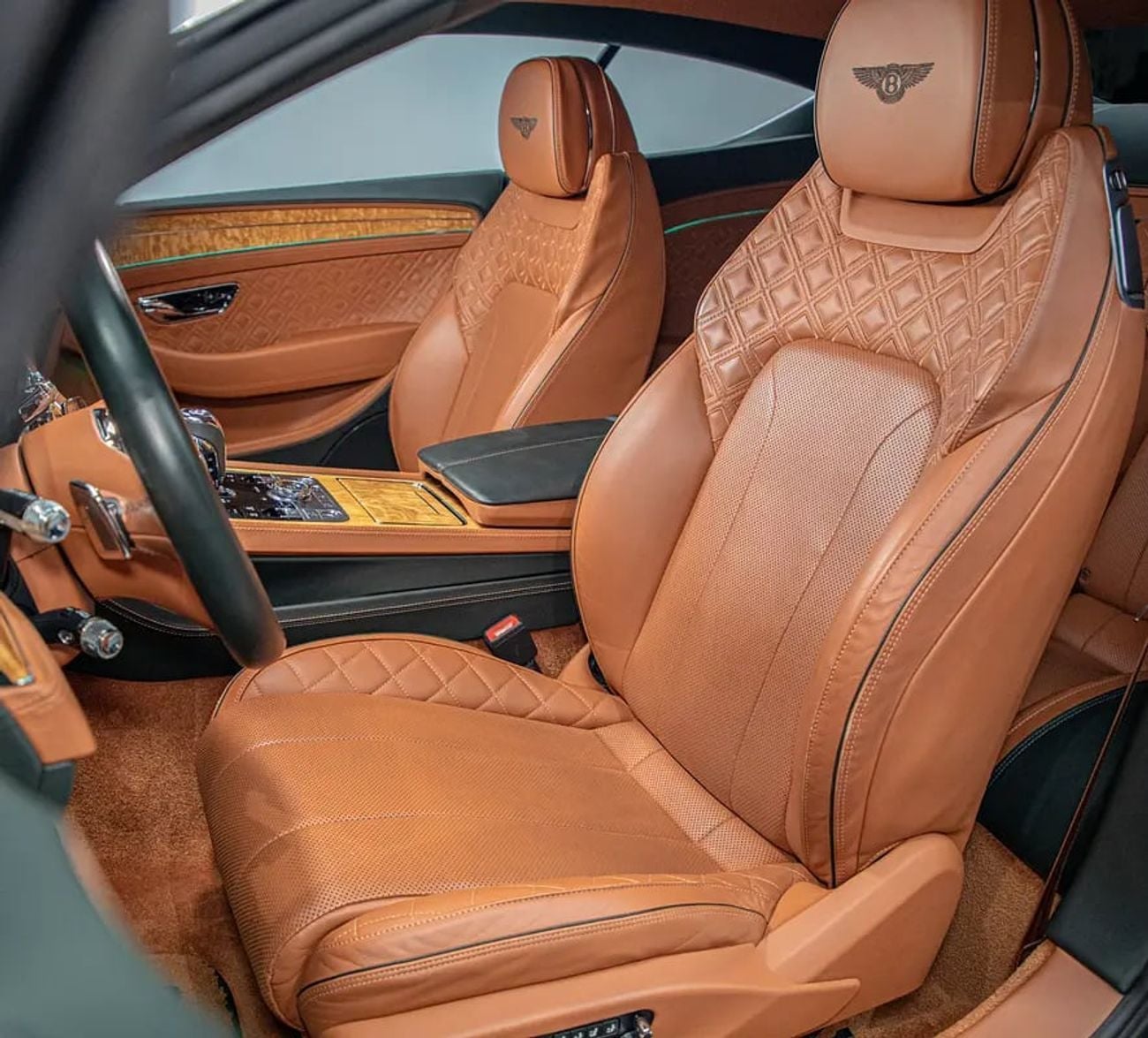 بنتلي كونتيننتال جي تي 6.0L W12 (626 HP)