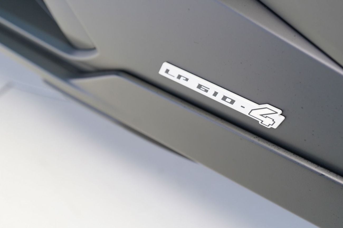 لامبورغيني هوراكان TECNICA STERRATO 5.2L V10