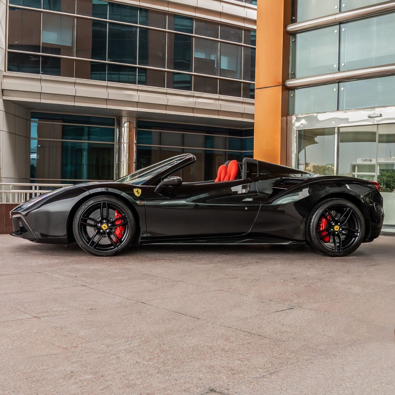 Ferrari 488 Spider 2018 FERRARI 488 SPIDER DONE ONLY 18,000KM