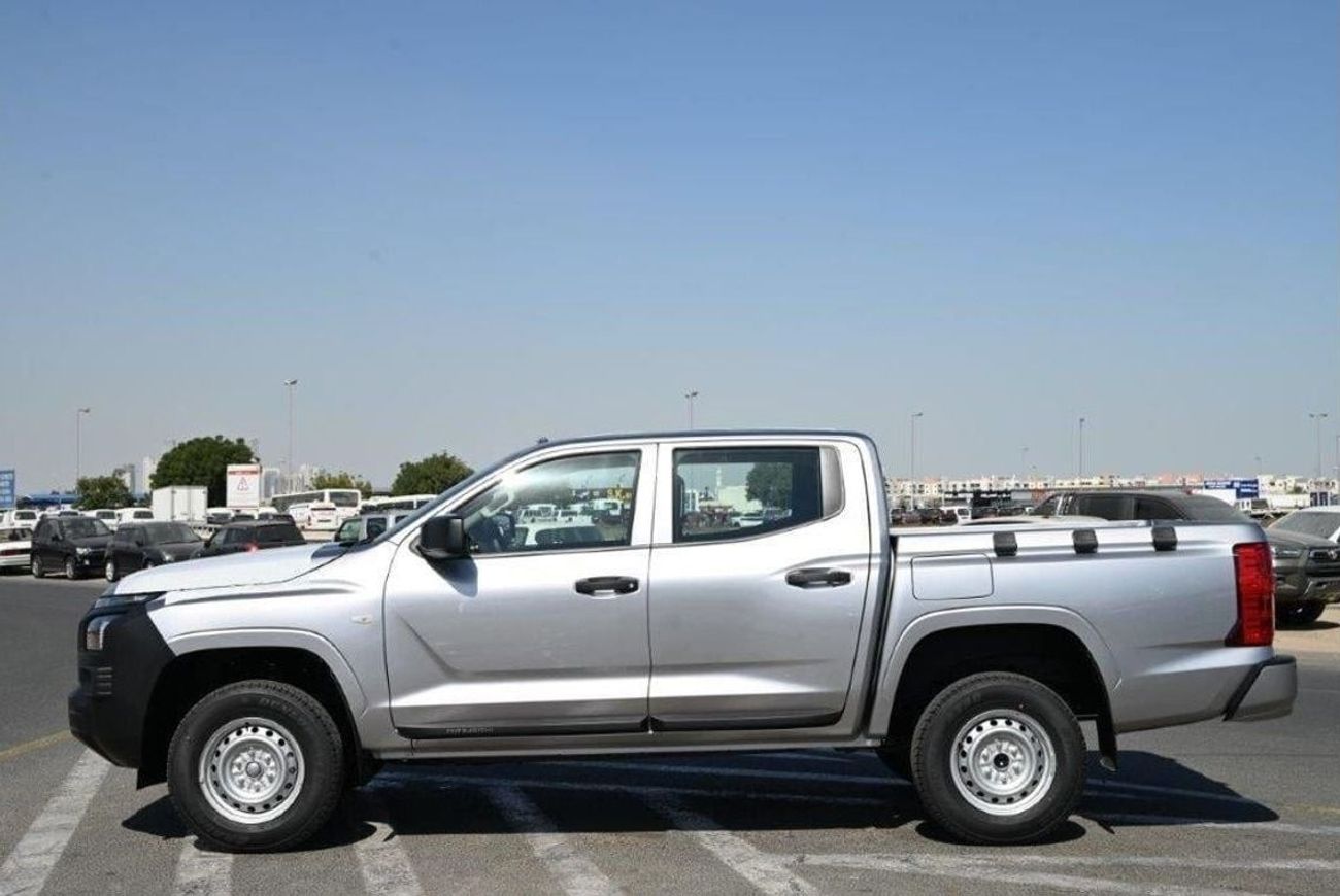 Mitsubishi L200 2025 MODEL MITSUBISHI L200 DOUBLE CAB GL 2.4L PETROL 4WD MANUAL TRANMISSION