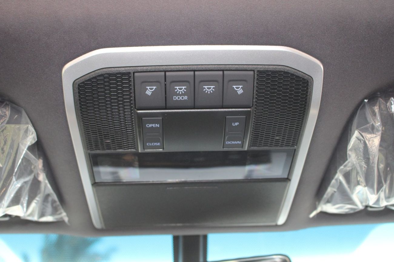 تويوتا لاند كروزر TOYOTA LANDCRUISER 300 4.0L V6 PETROL VX AUTO