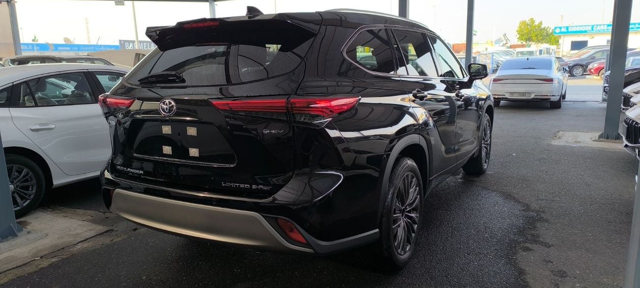 Toyota Highlander TOYOTA HIGHLANDER LIMITED WITH JBL & PANAROMIC ROOF