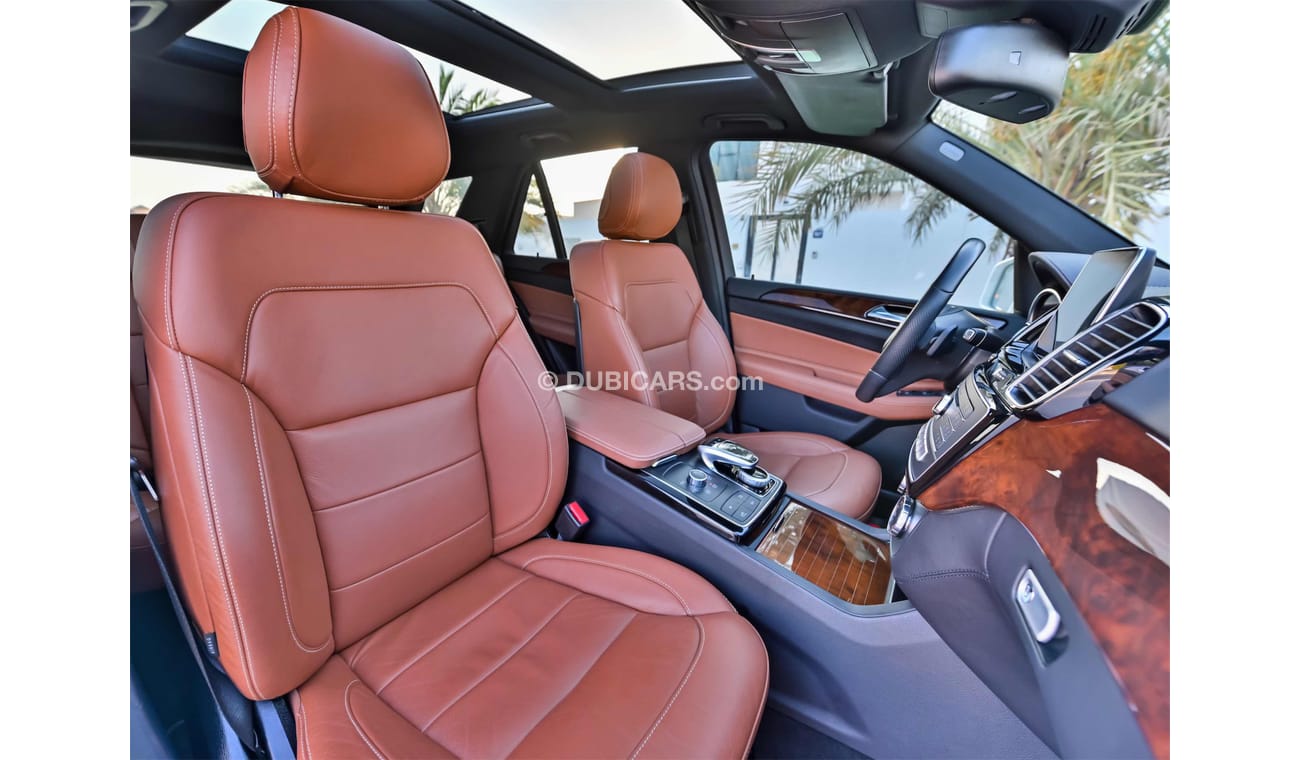 Mercedes-Benz GLE 400 AMG 2,918 P.M | 0% Downpayment | Full Option