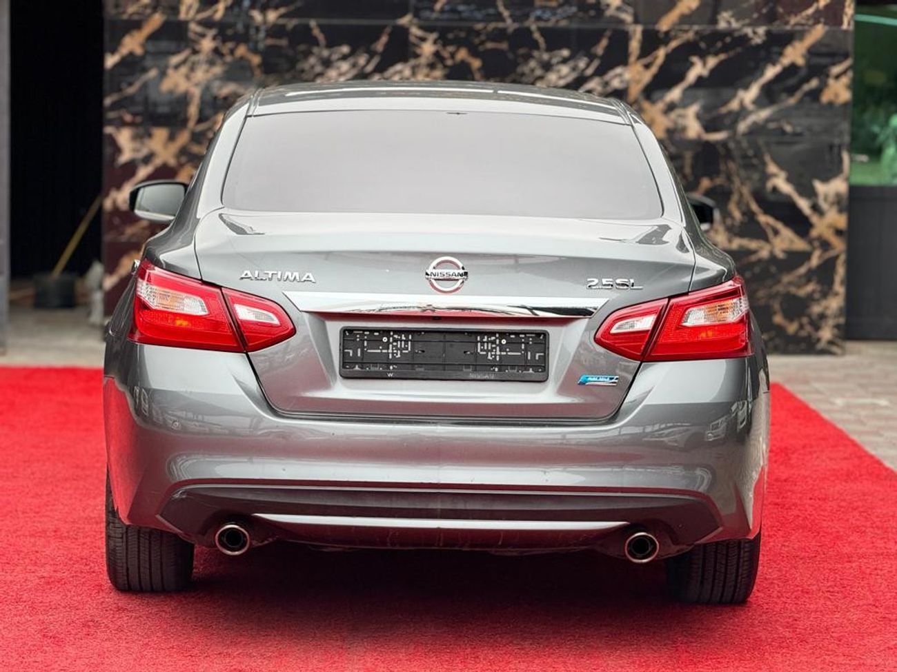 Nissan Altima SV
