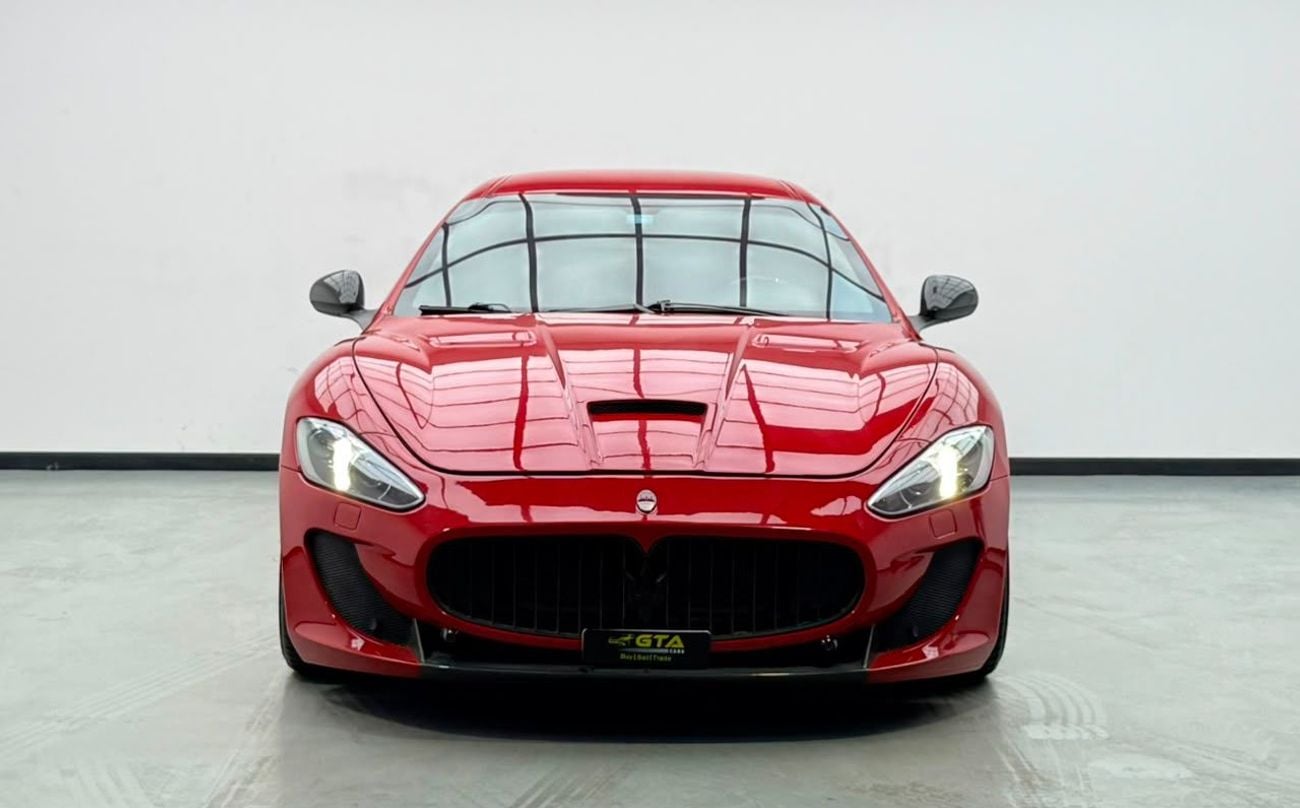Maserati Gran Turismo SPORT 2013 Maserati GranTurismo MC, Service History, Carbon Fiber Package, Excellent Condition, GCC
