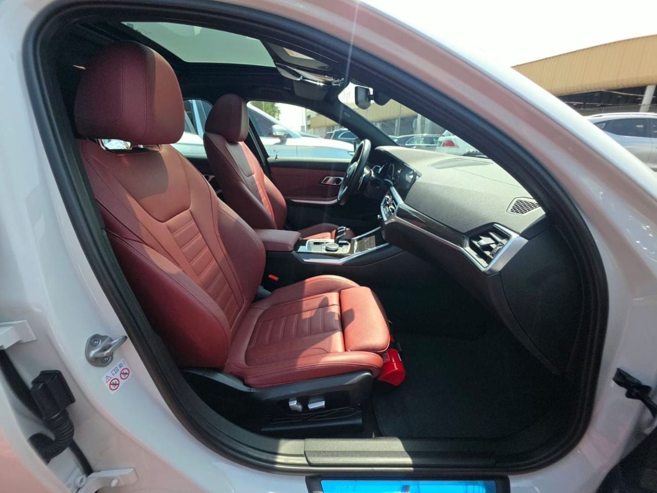 بي أم دبليو 330i M Sport 2.0L (258 HP)